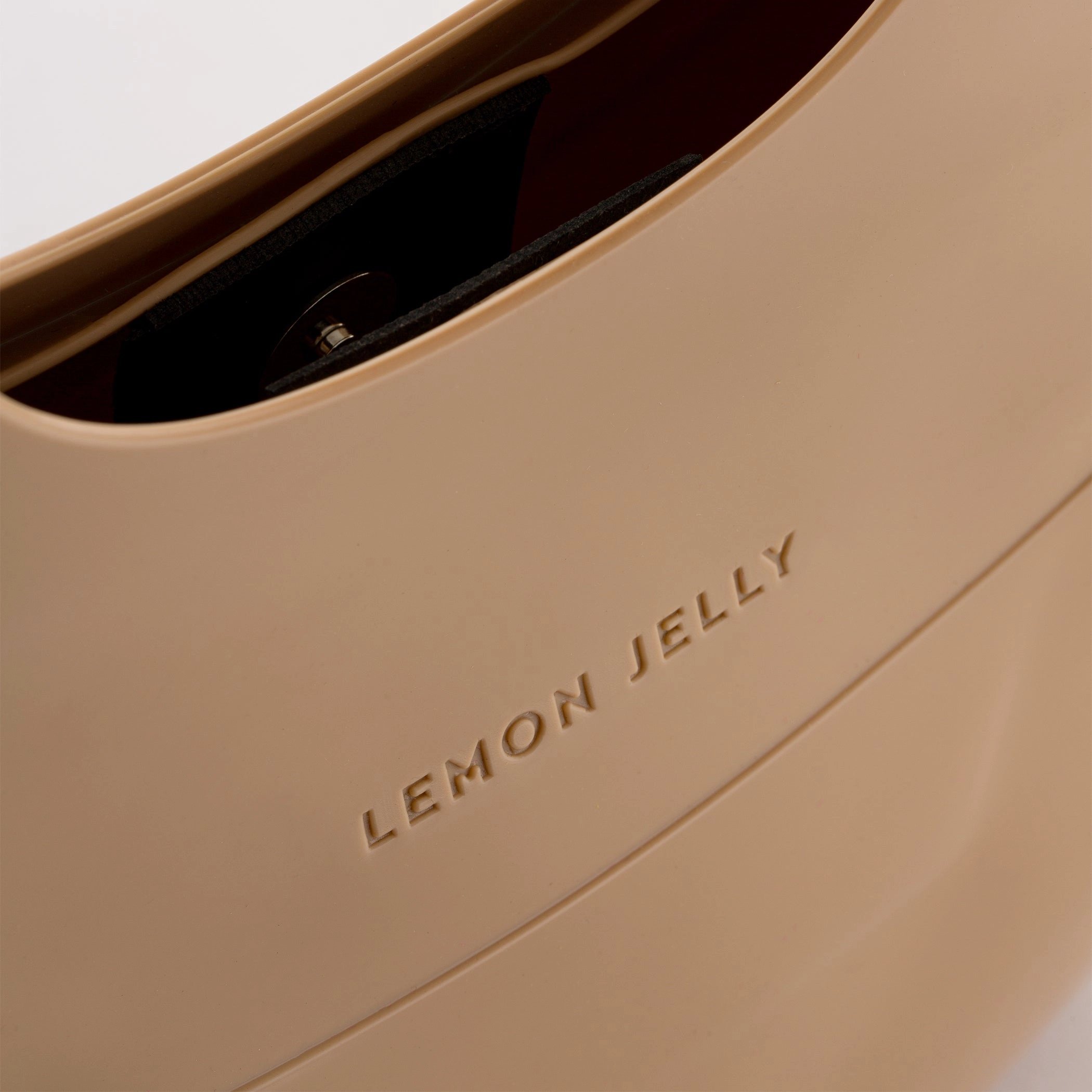 *FINAL SALE*Millie bag - Sand