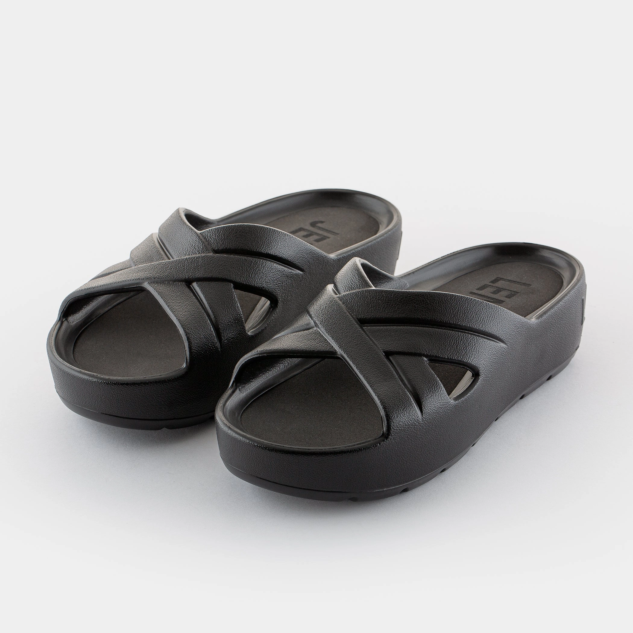 *FINAL SALE*Moony - Black