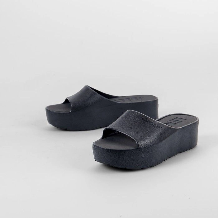 *FINAL SALE* Sunny - Black