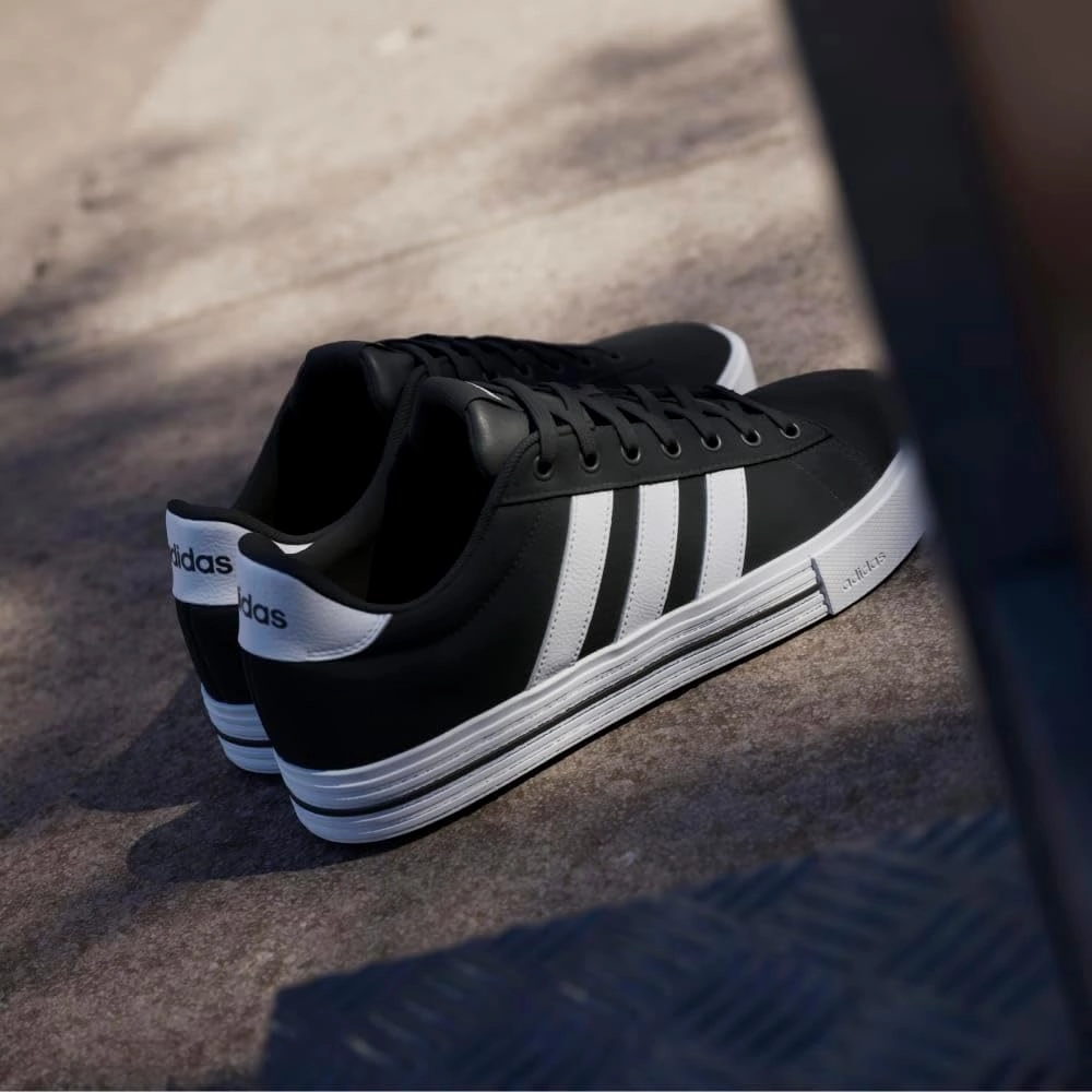 adidas Men's Daily 4.0 Sneaker
