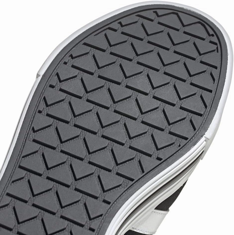 adidas Men's Daily 4.0 Sneaker