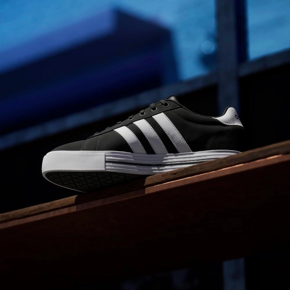 adidas Men's Daily 4.0 Sneaker