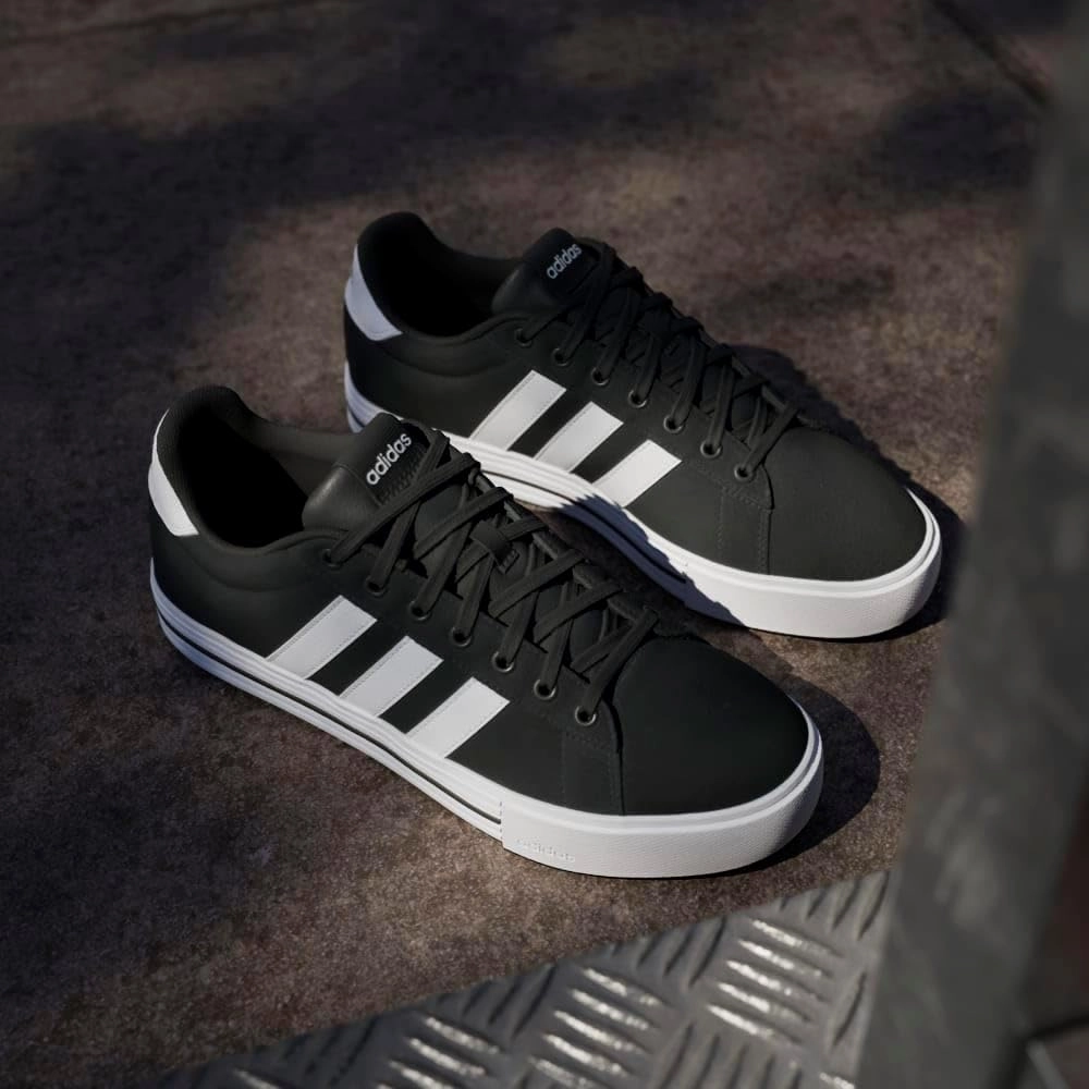 adidas Men's Daily 4.0 Sneaker