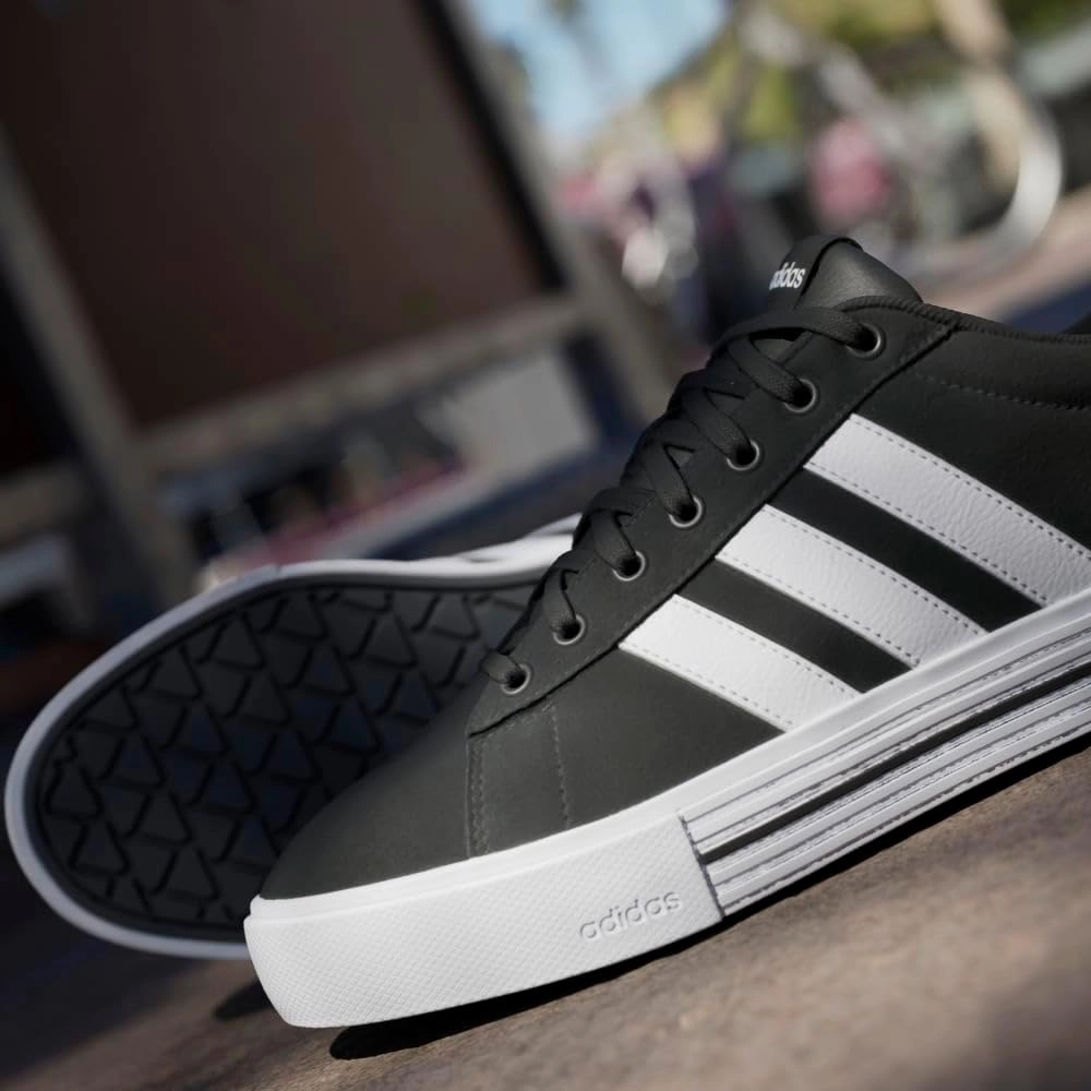 adidas Men's Daily 4.0 Sneaker