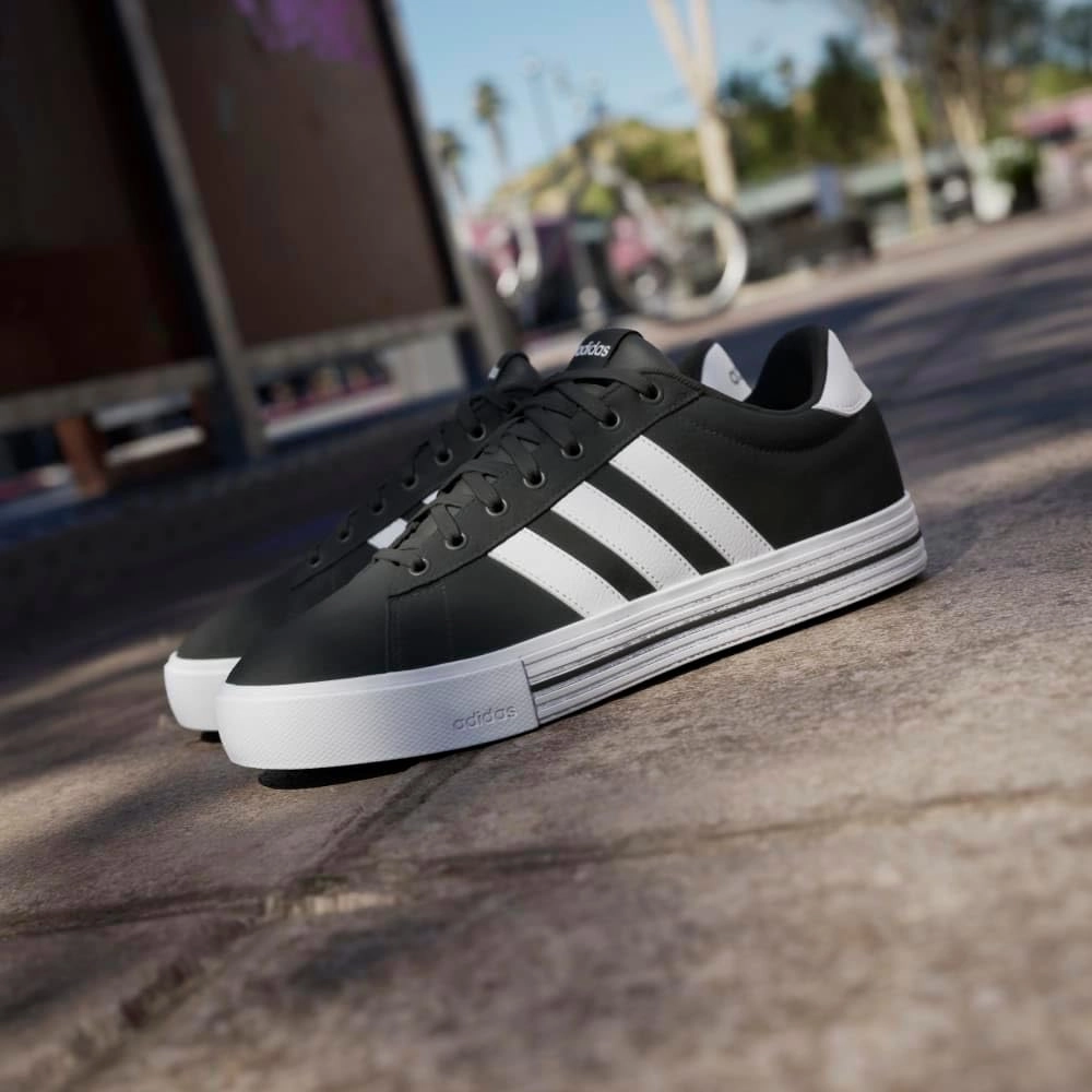adidas Men's Daily 4.0 Sneaker