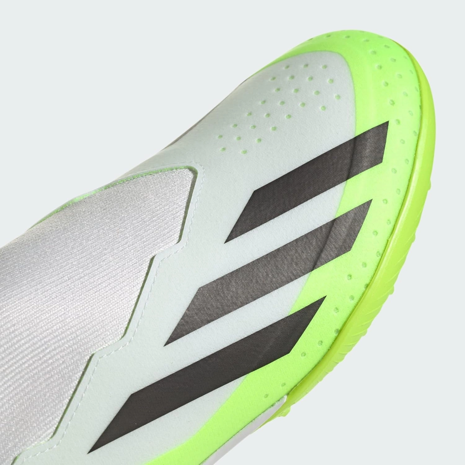 adidas Unisex-Adult Soccer Shoes Without Laces Boots (Turf)