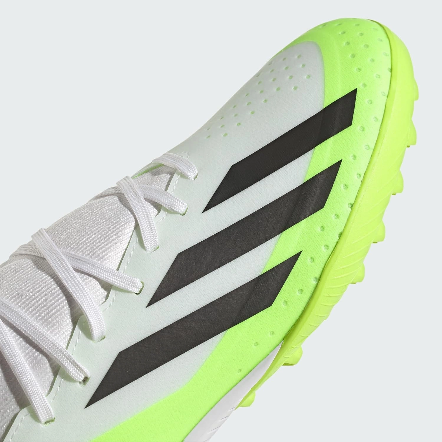 adidas Unisex-Adult X Crazyfast.3 Turf Sneaker