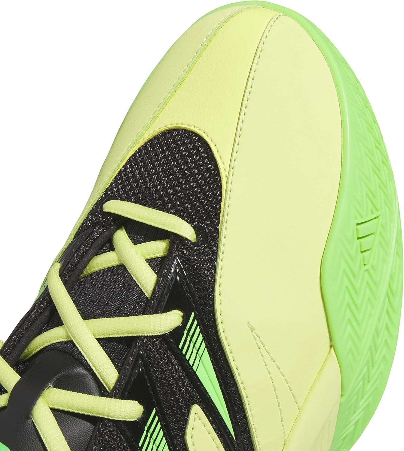 adidas Unisex Women's Certified 3 Basketball Shoes