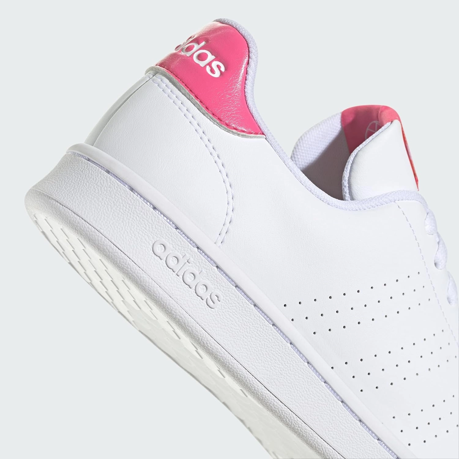 adidas Women's Advantage Shoes Low (Non Football)