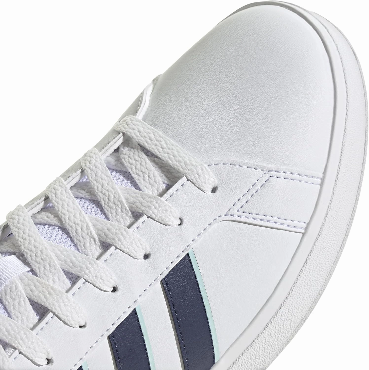 adidas Women's Low-top Sneaker