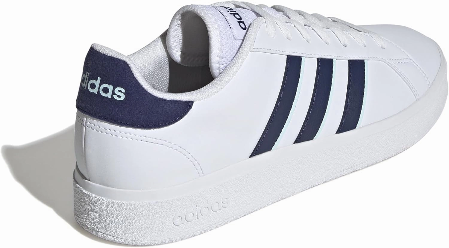 adidas Women's Low-top Sneaker