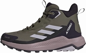 adidas Women's Non-Football Mid Shoes, Olive Strata Silver Dawn Amber Tint, 11