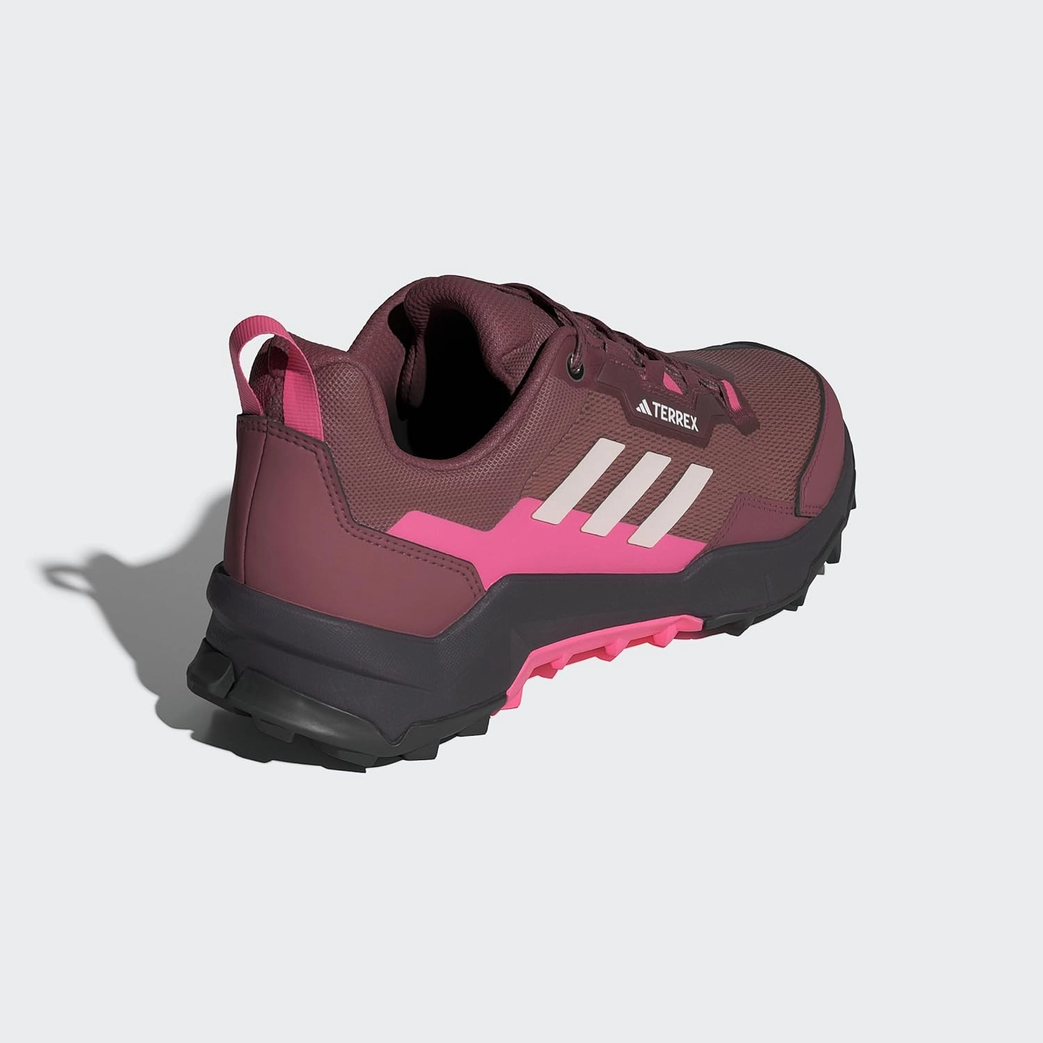 adidas Women's Shoes-Low (Non Football)