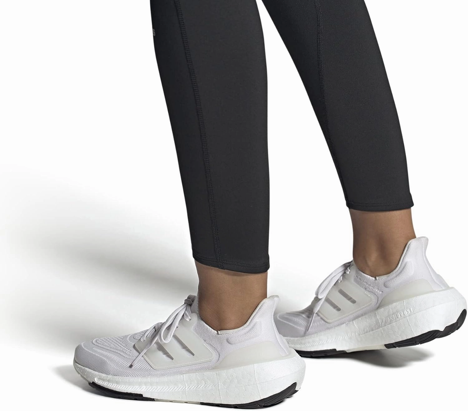 Adidas Women's Ultraboost Light W Sneaker
