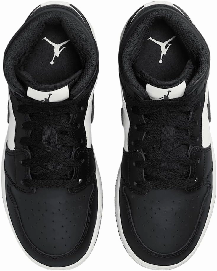 Air Jordan 1 Mid Big Kids' Shoes