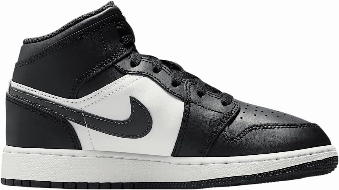 Air Jordan 1 Mid Big Kids' Shoes