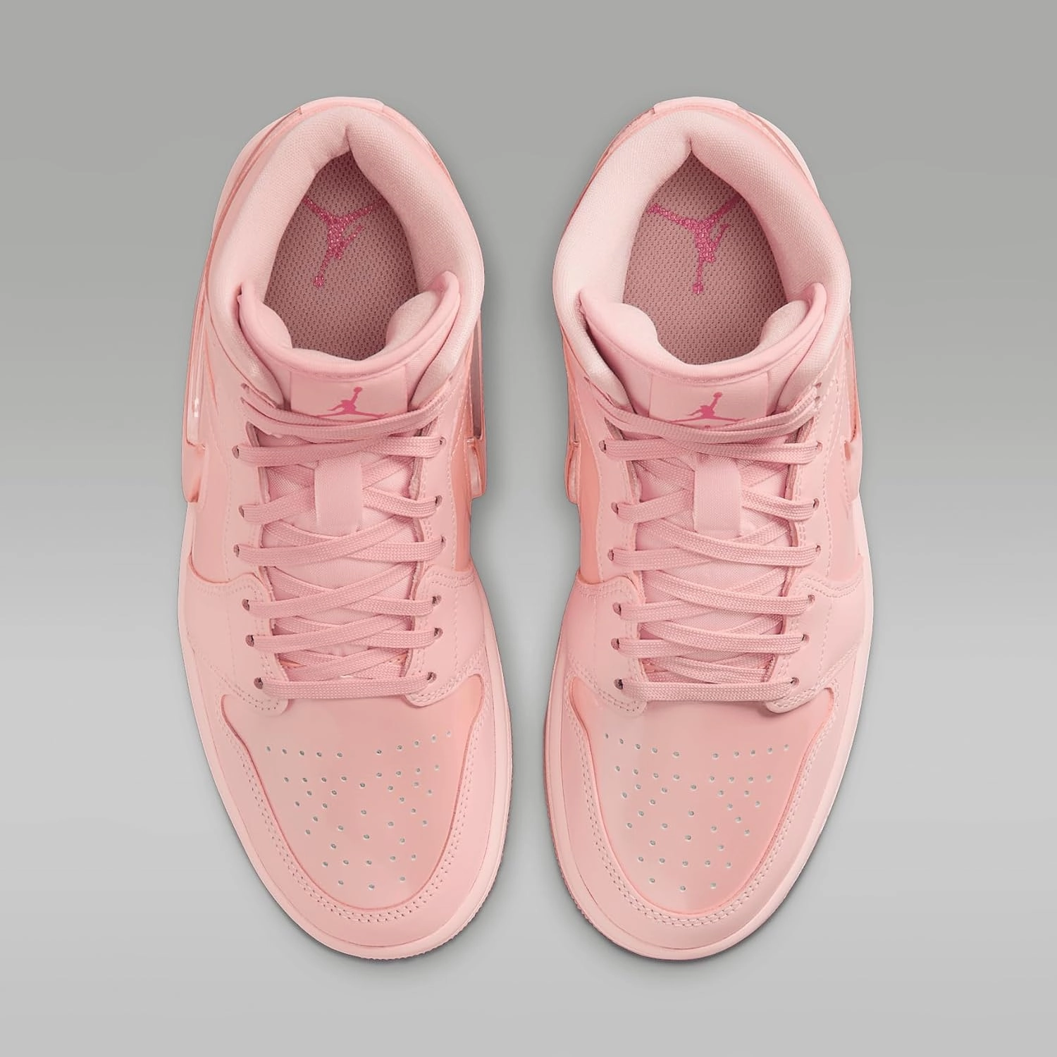Air Jordan 1 Mid SE Women's Shoes (HF3173-600, Washed Coral/Pink Salt)
