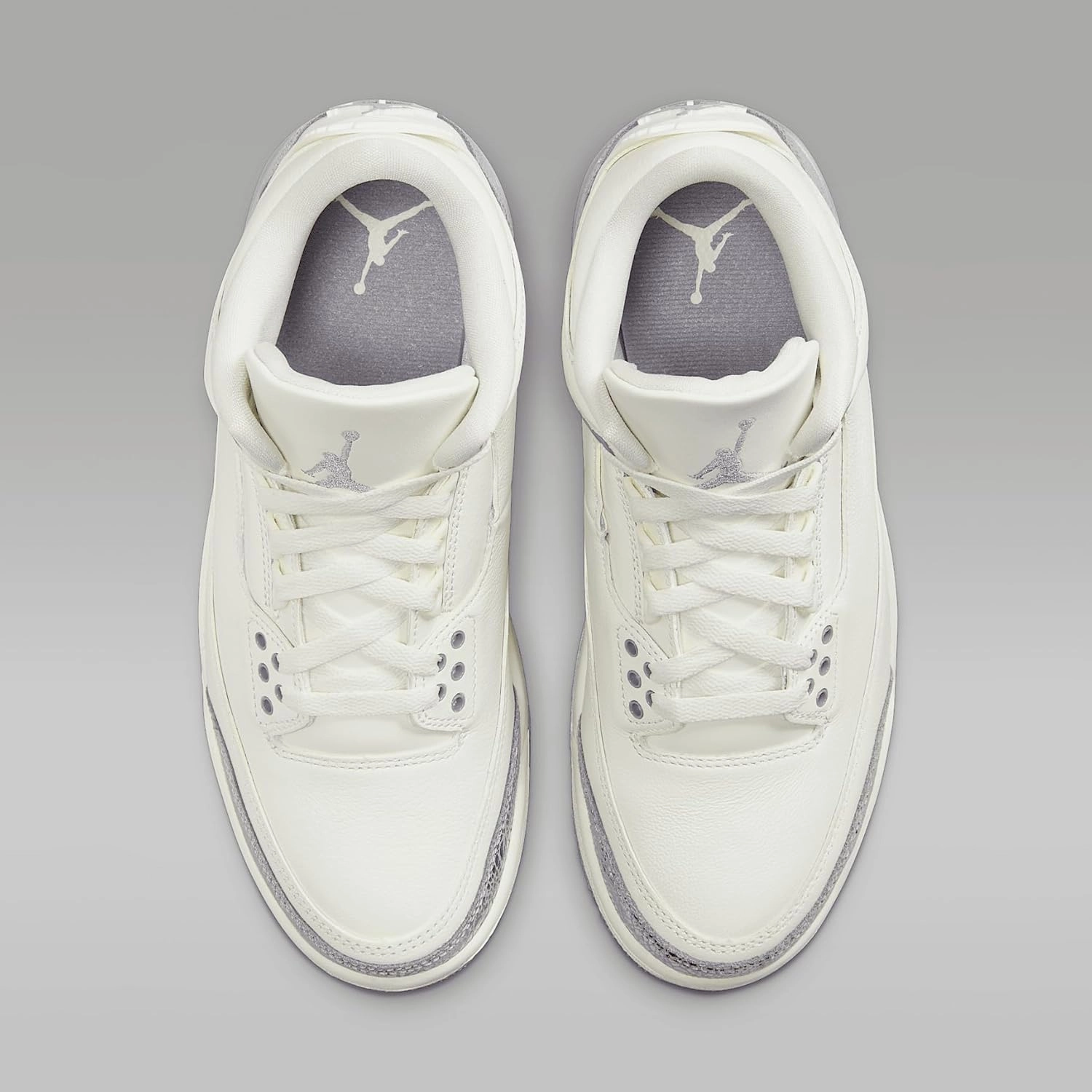 Air Jordan 3 Retro Women's Shoes (CK9246-100, Sail/Metallic Silver/Cement Grey)