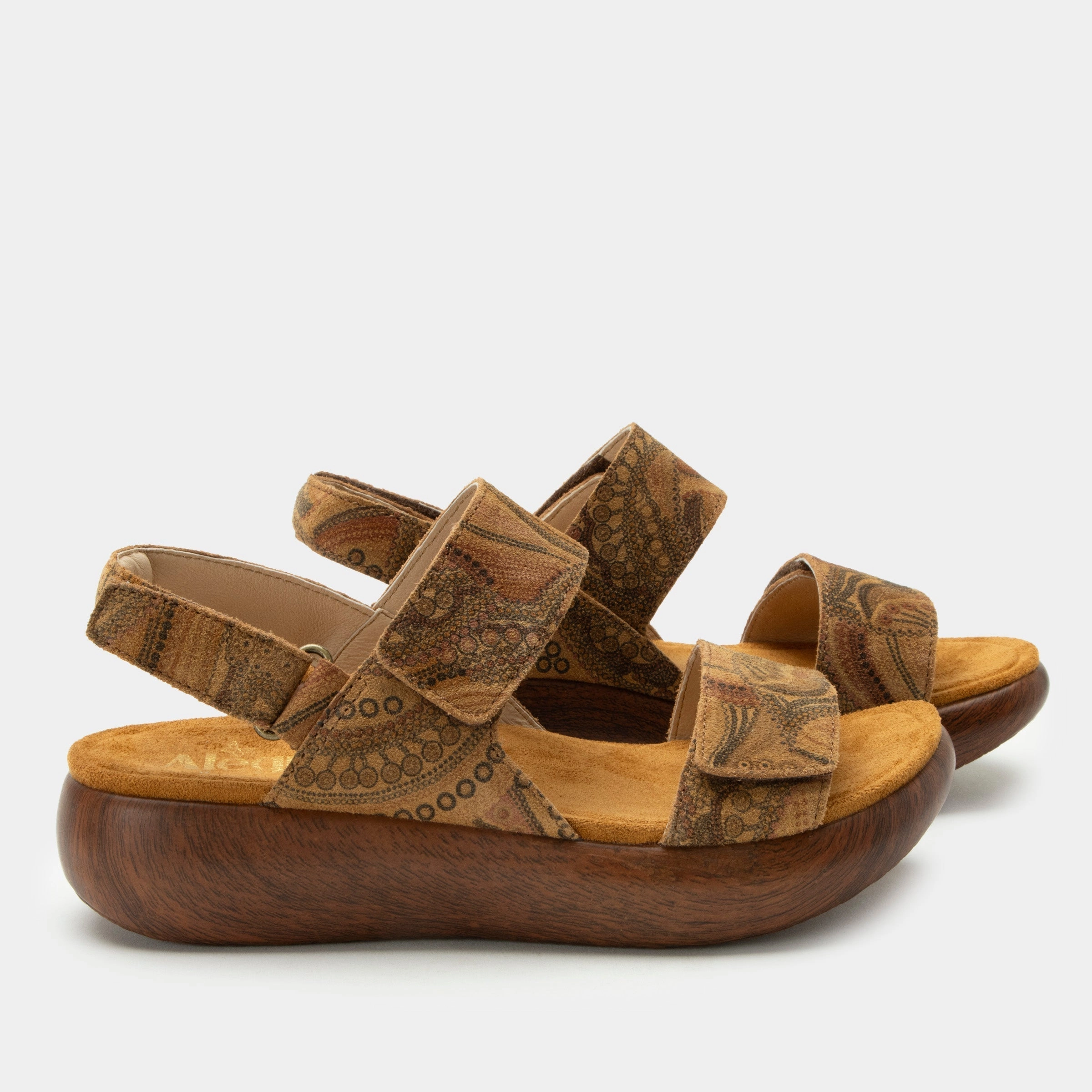 Bailee Folkie Sandal