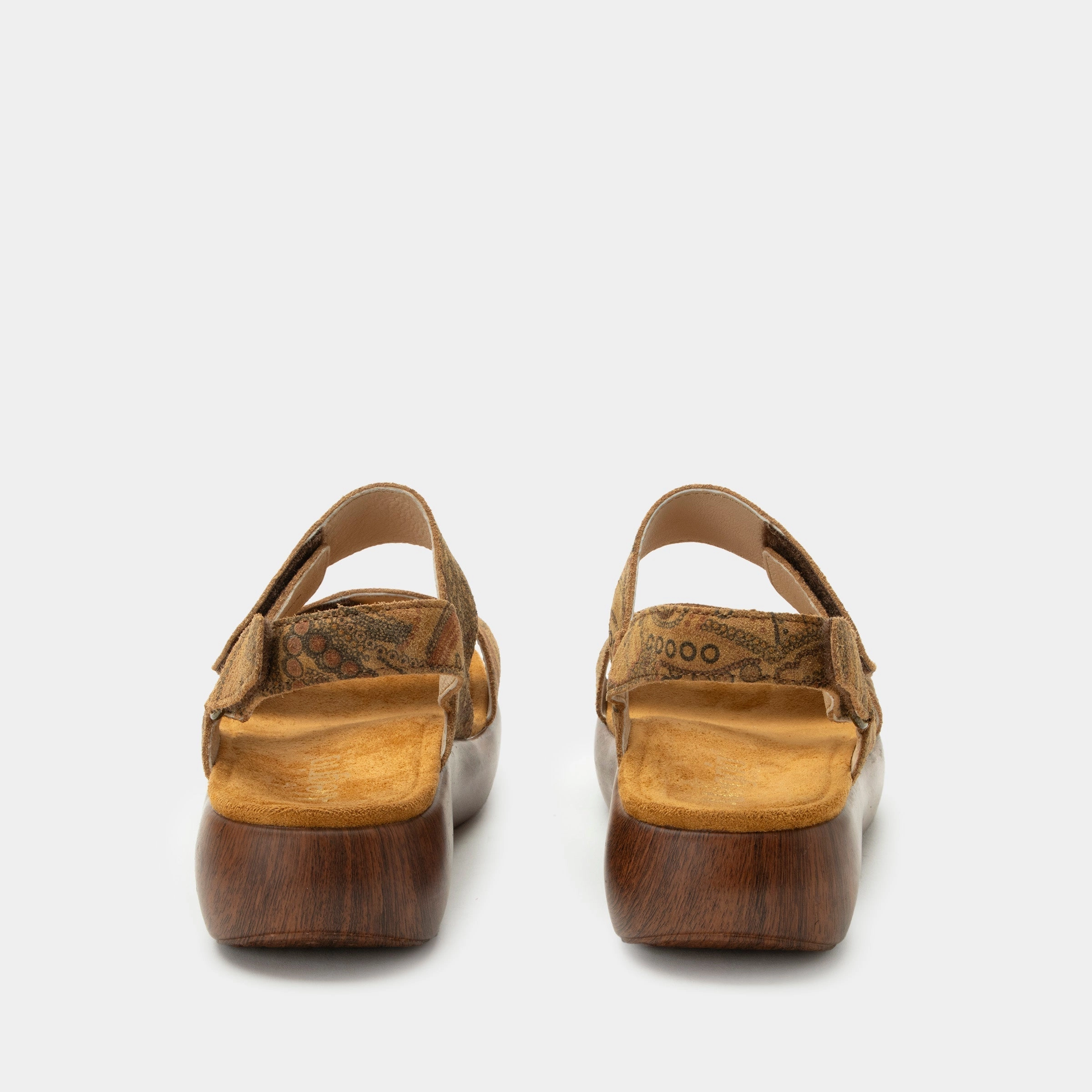 Bailee Folkie Sandal