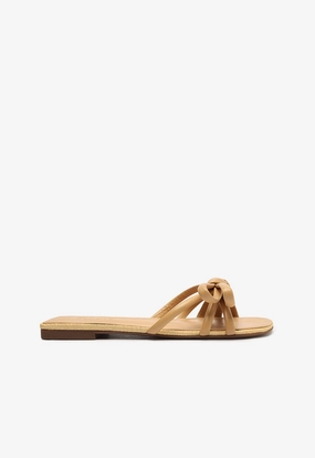 Blossom Lightwood Flat Sandal