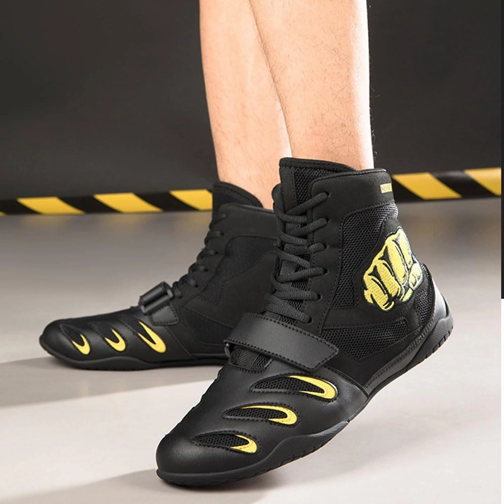 Boxing Shoes, Training Boxing Boots, Boxers Trainers Men Women Wrestling Shoes, Lace Up Breathable Non-Slip,Footwear for Fighting Powerlifting Bodybuilding MMA Muay Thai Martial Arts, 35-46 EU