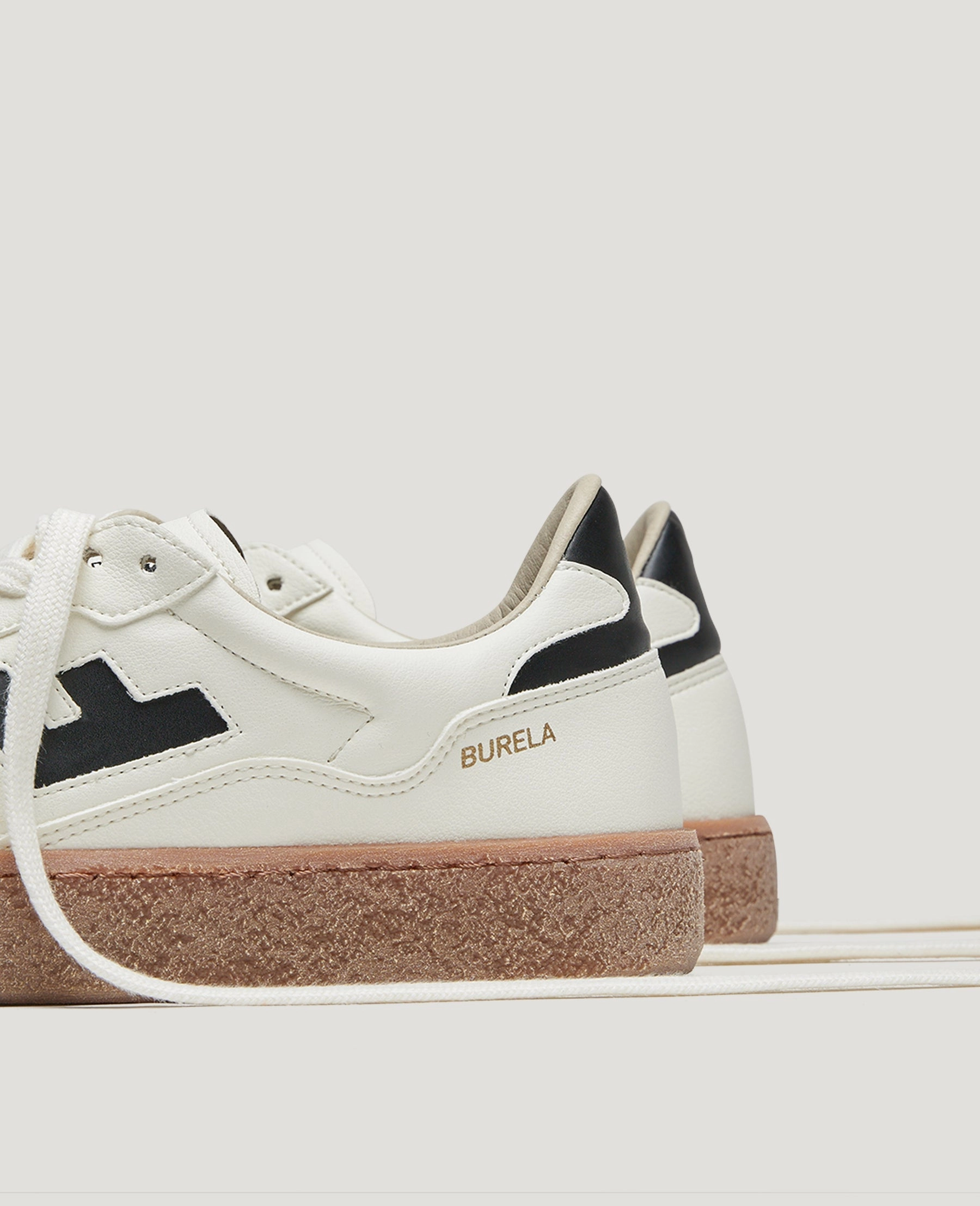 Burela Bold in White Black from Flamingos Life
