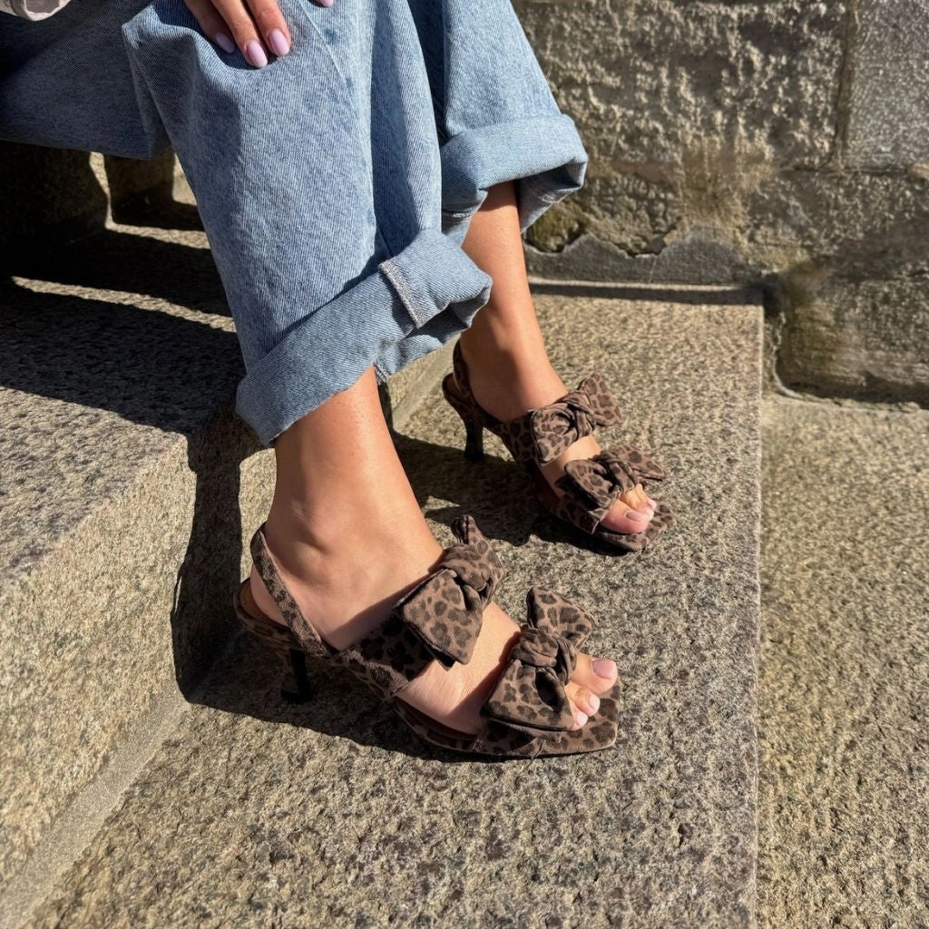 BUTTERFLY HEEL LEP. - LEP