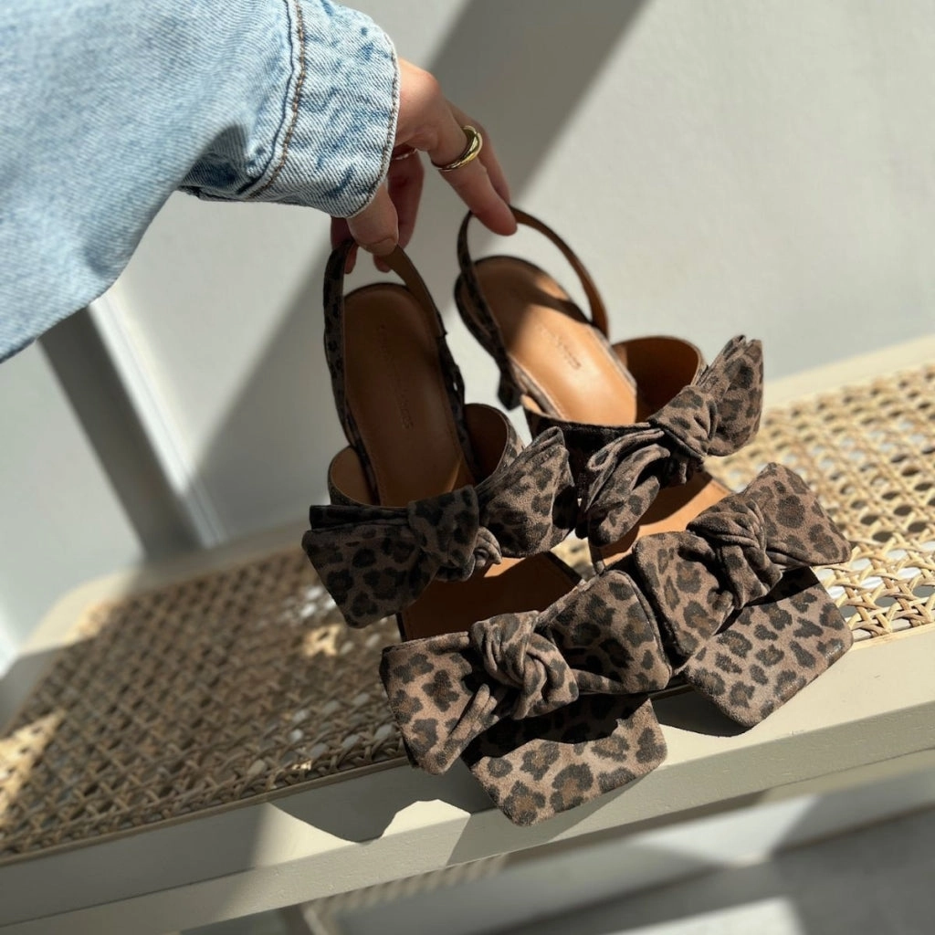 BUTTERFLY HEEL LEP. - LEP