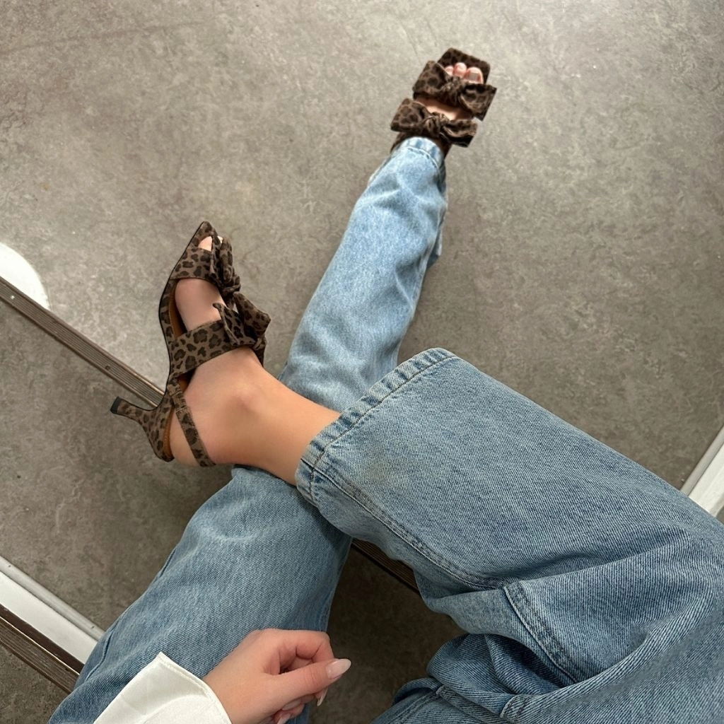 BUTTERFLY HEEL LEP. - LEP