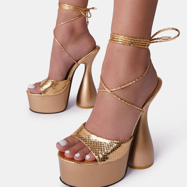 Coming In Hot Heels- Gold