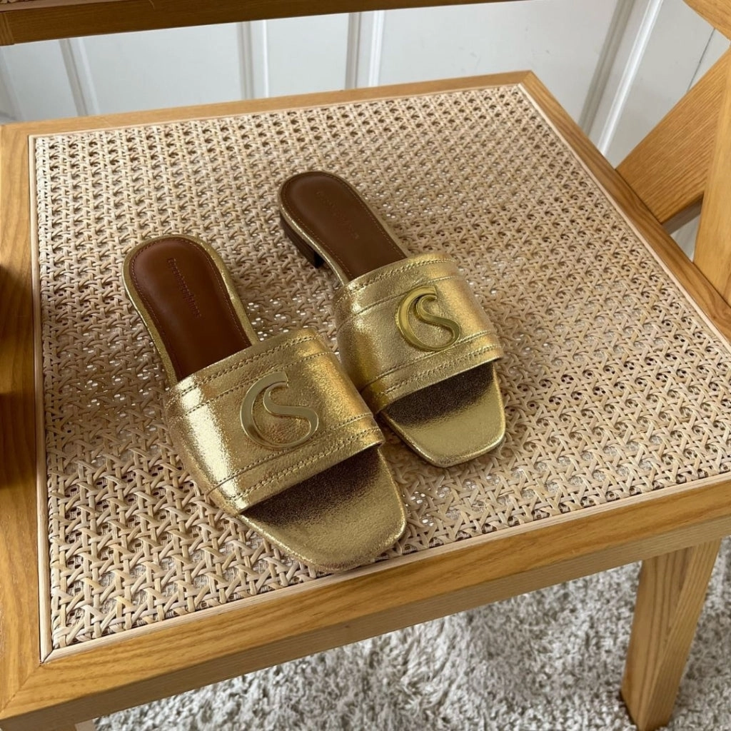 DRESSED UP GOLD - GOLD