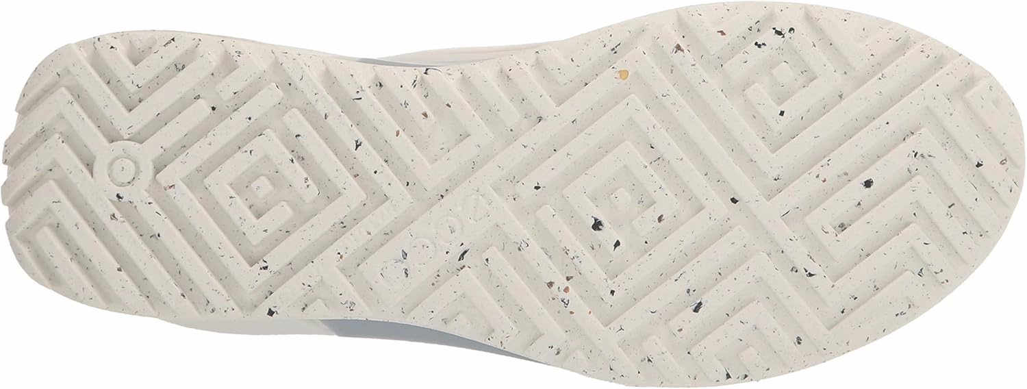 ECCO Women's Biom 2.0 Luxery Cross Trainer