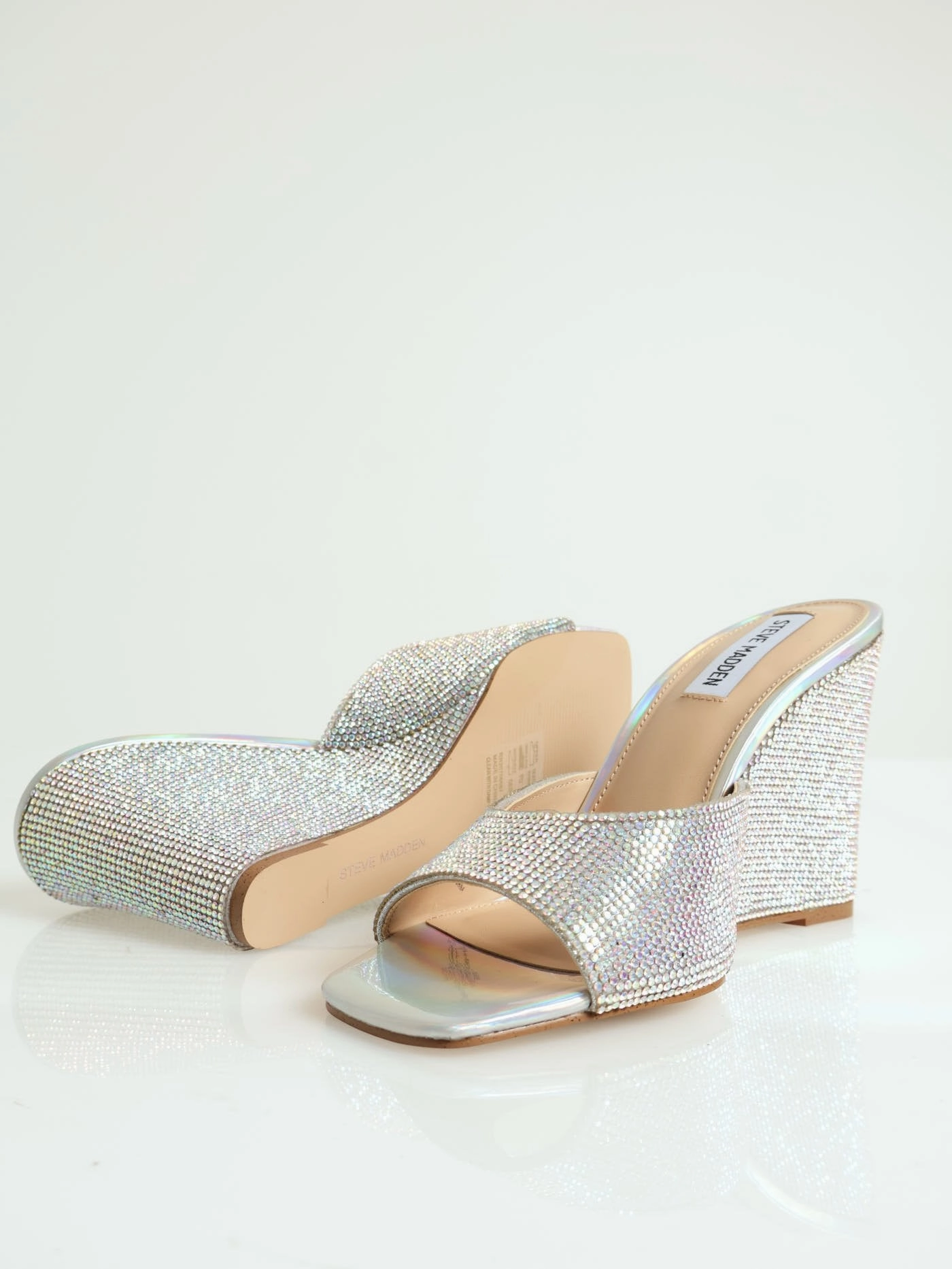 Evoke-R Metallic Fabric Mule Heel - Silver