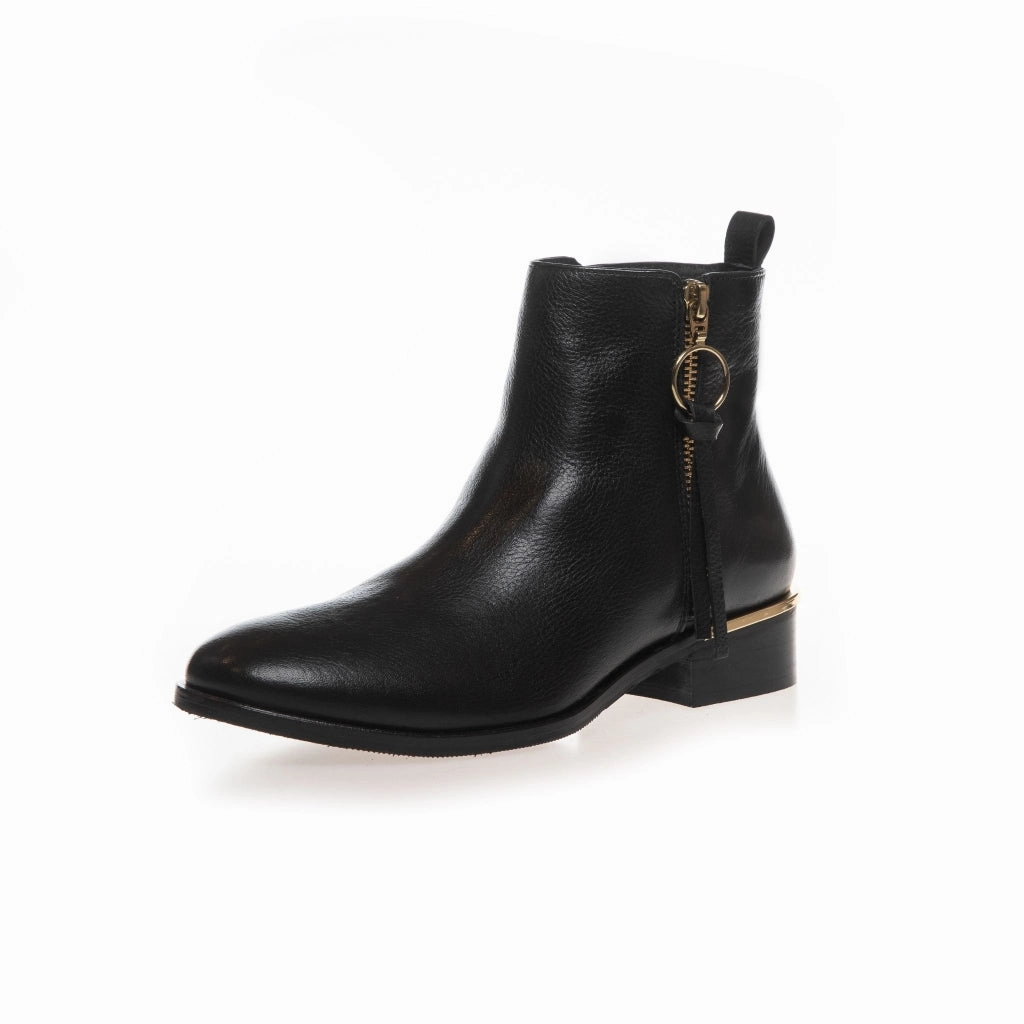 FEVER Leather 22 - Black