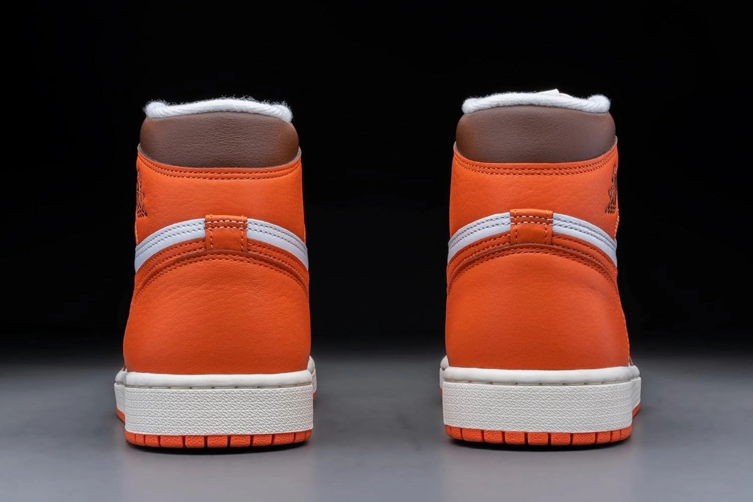 Jordan Womens Air 1 High OG WMNS DO9369 101 Starfish - Size