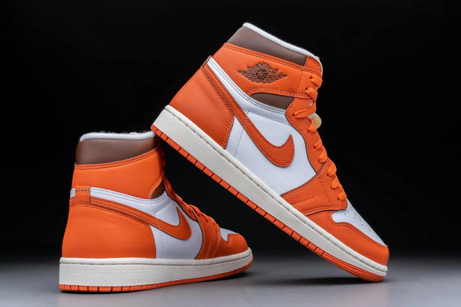Jordan Womens Air 1 High OG WMNS DO9369 101 Starfish - Size