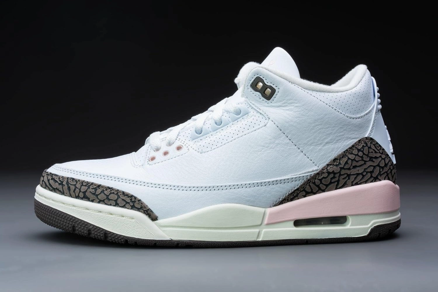 Jordan Womens Air 3 WMNS CK9246 102 Dark Mocha - Size