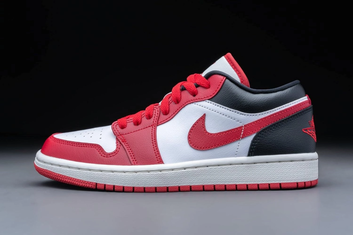 Jordan womens Modern