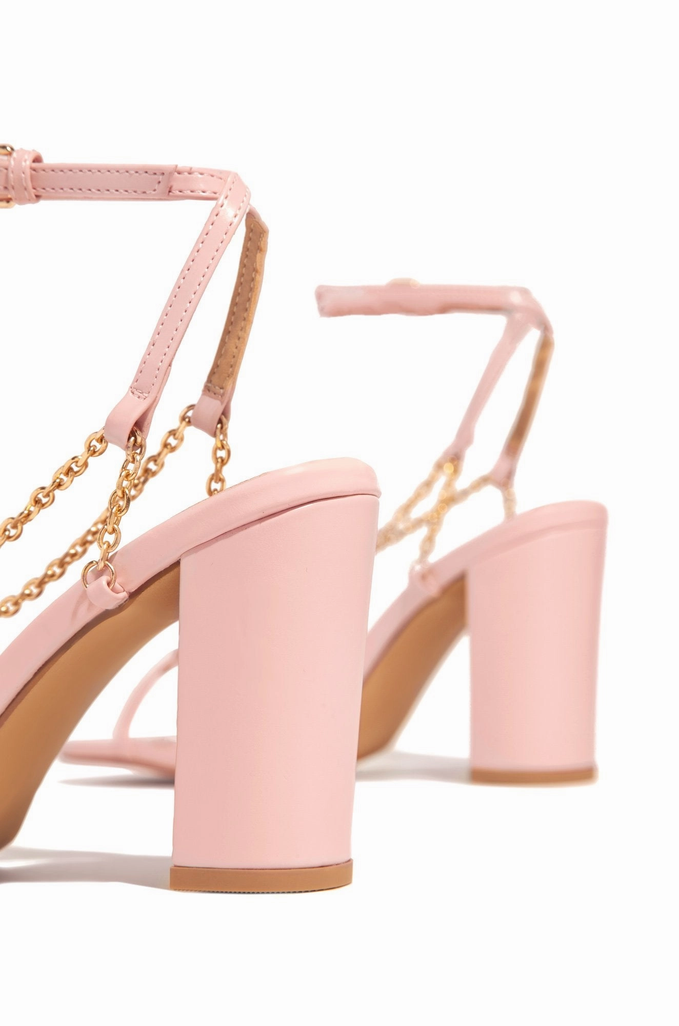 Kaila Heels-Nude