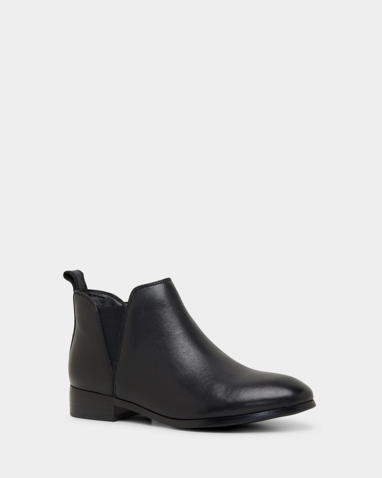 Larena Black Smooth