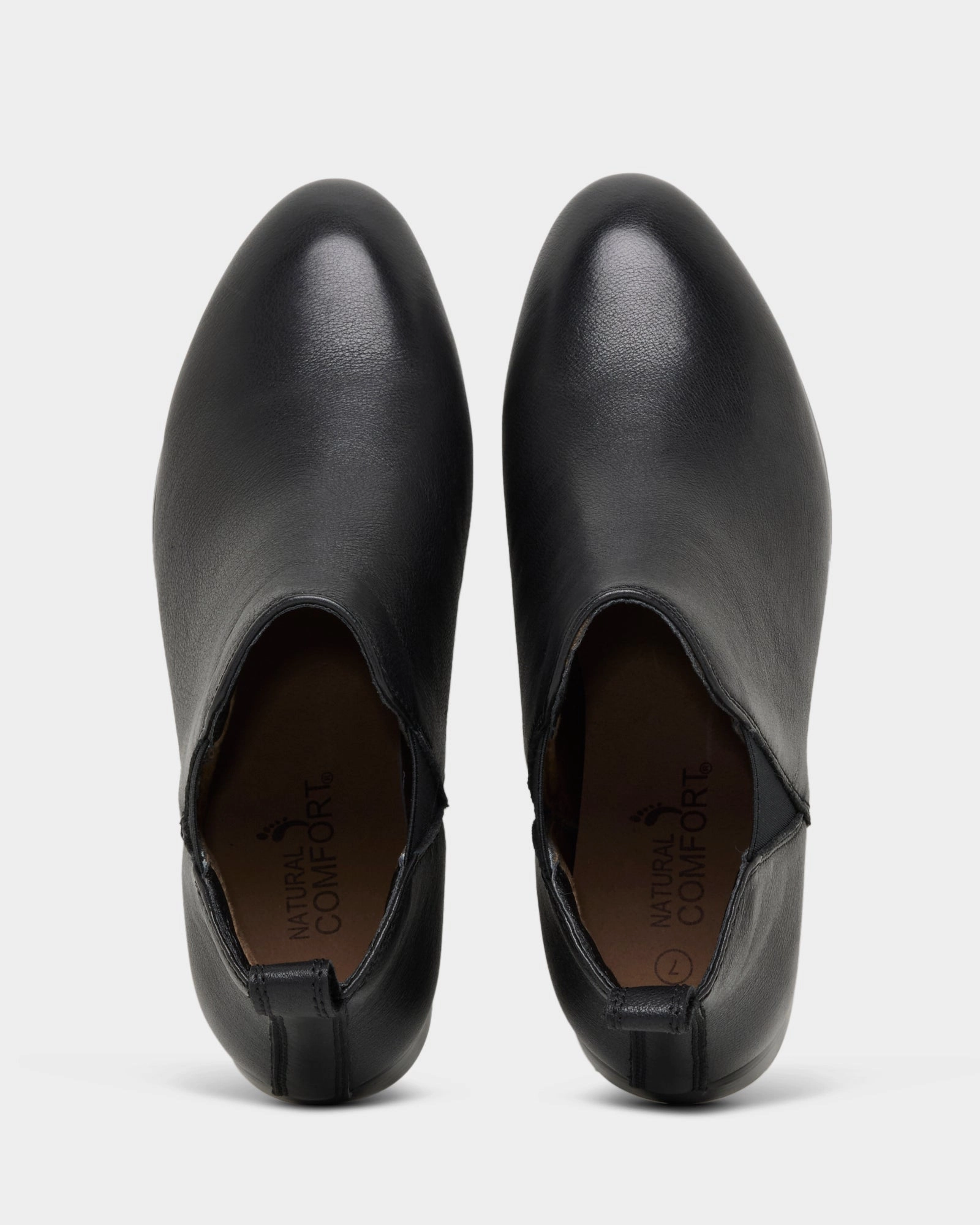 Larena Black Smooth
