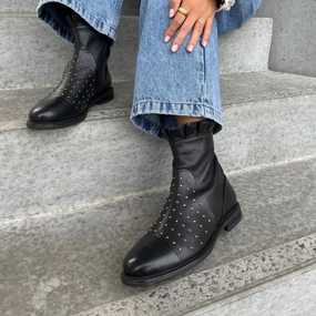 LET'S GO WALKING - BLACK