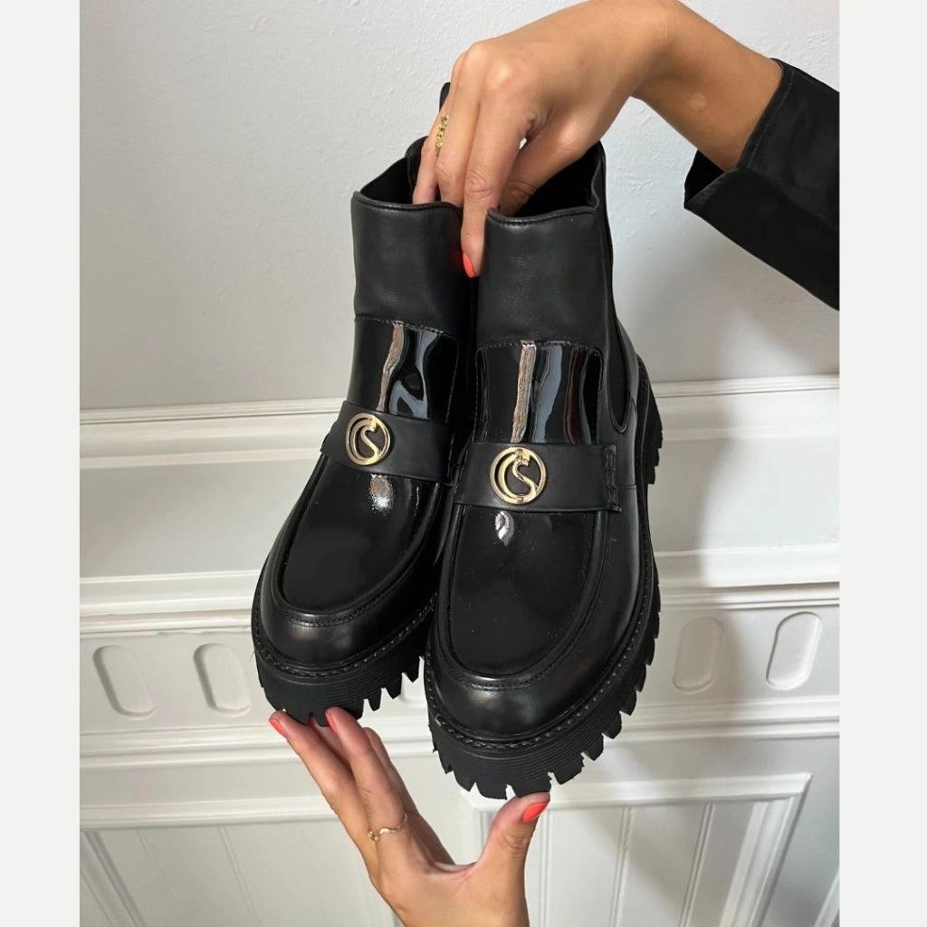 MAGIC WALK - BLACK