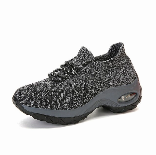 Nelsy Sneakers