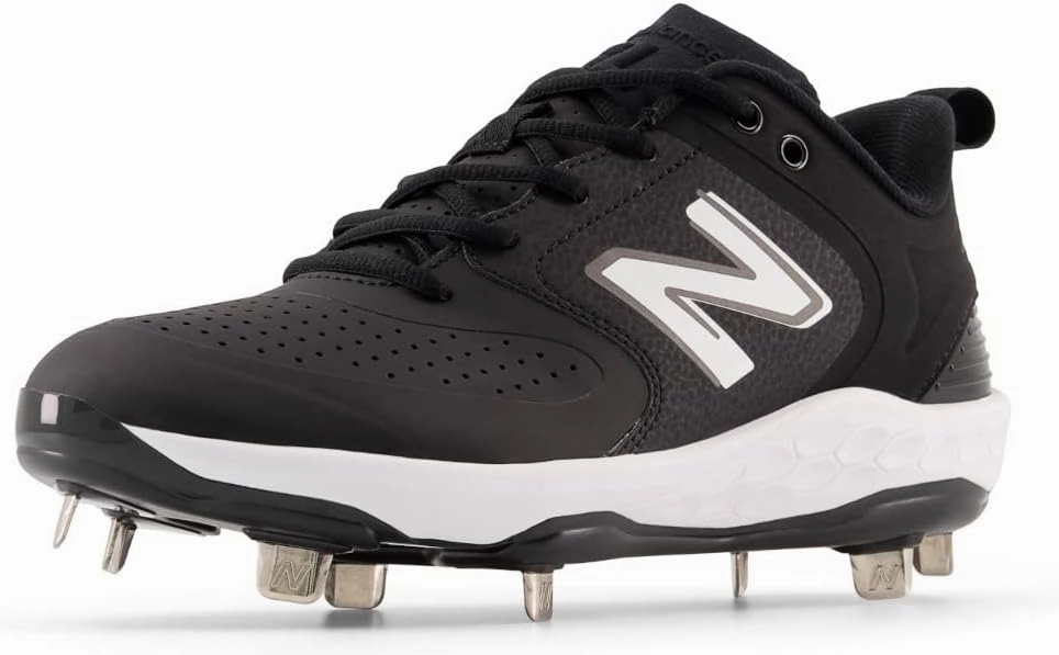 New Balance Women's Fresh Foam Velo V3 Softball Shoe