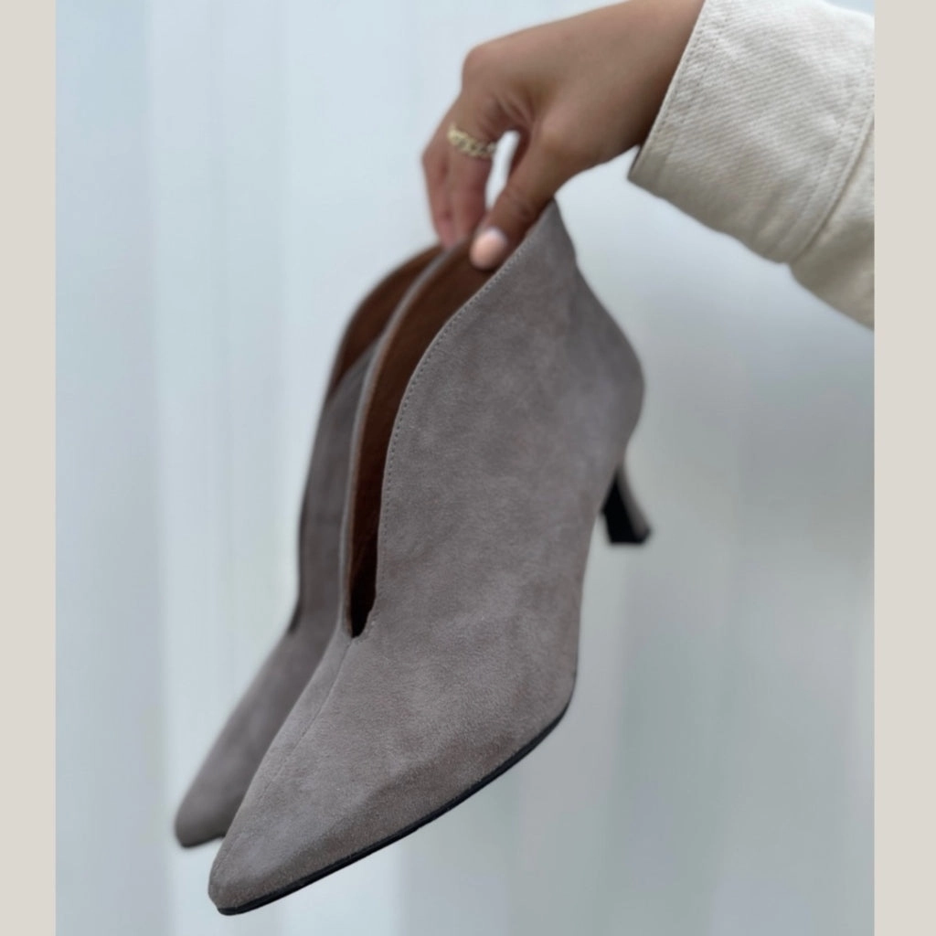 NEW SUS - BEIGE (TOPO)