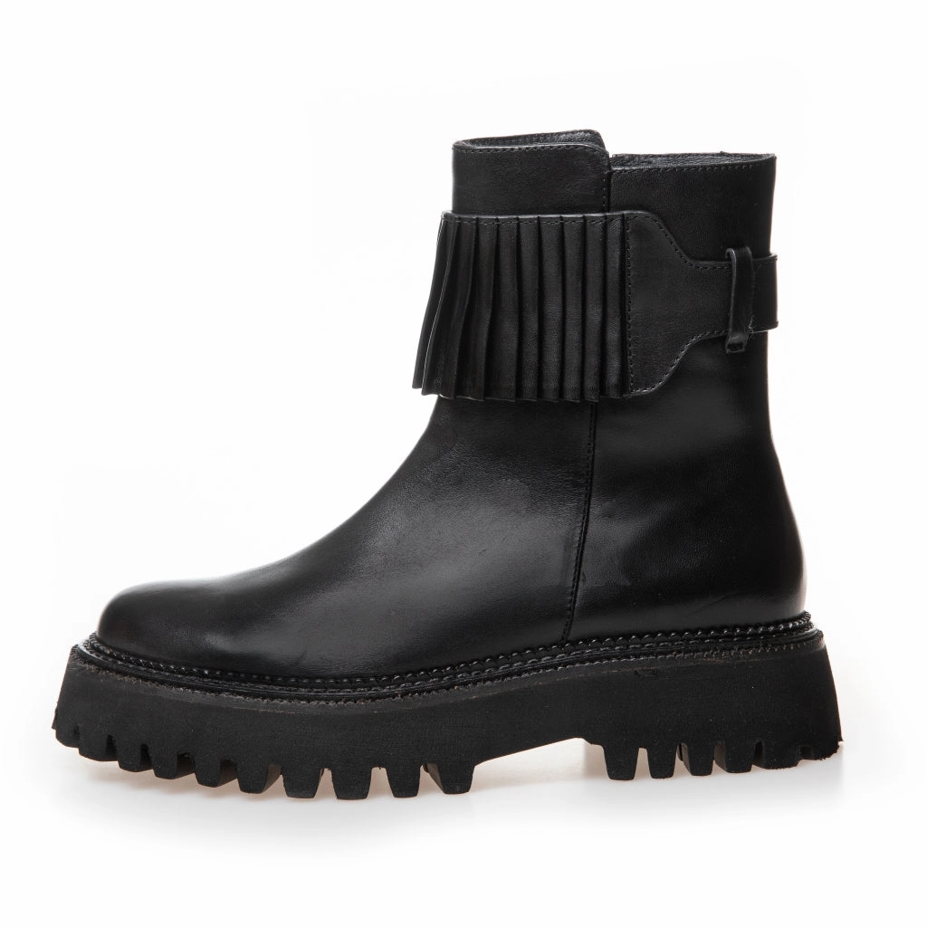 NICELY - BLACK