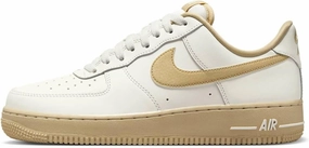 Nike Air Force 1 07 Women's Shoes (FZ3597-133, SAIL/Vintage Green/Sesame) Size 8.5