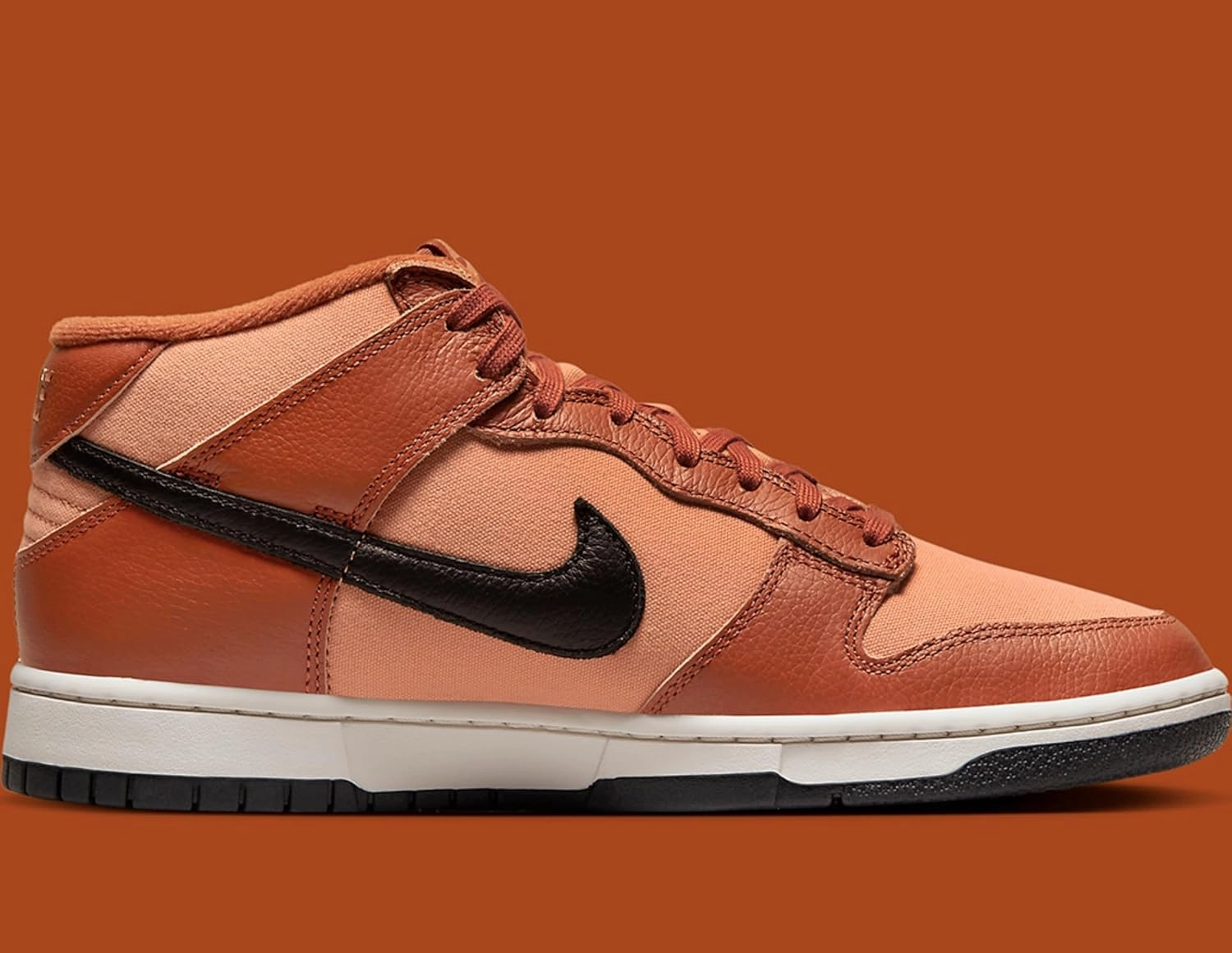 Nike Dunk Mid Mens Shoes